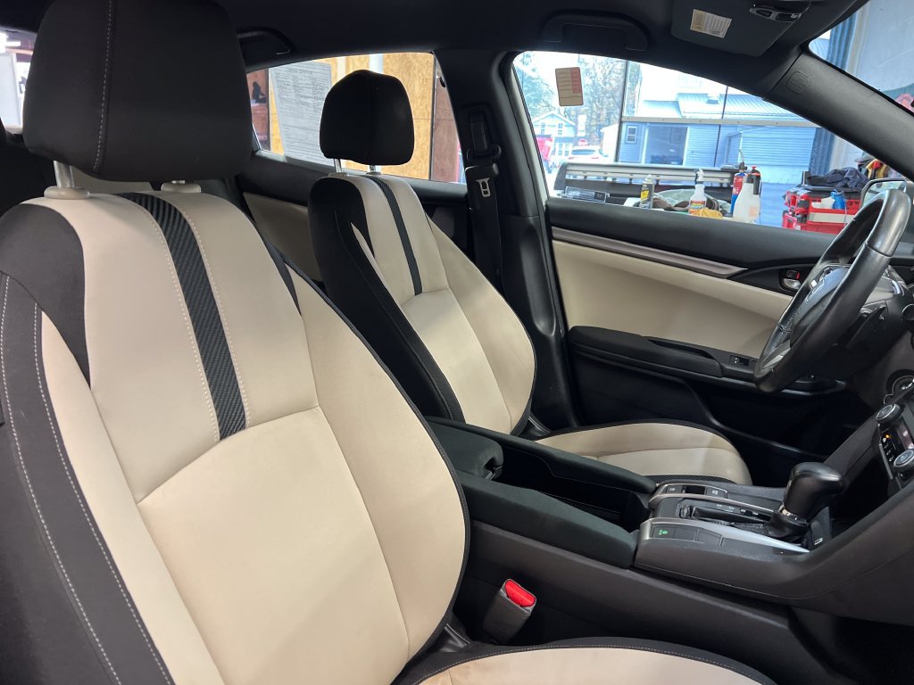Used 2017 Honda Civic Sport image 34