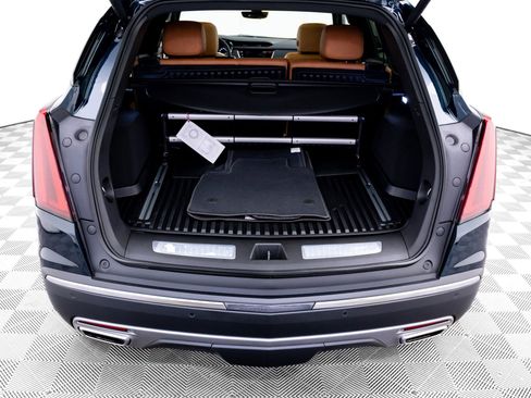 New 2026 Cadillac XT5 Premium Luxury w/ Driver Assist Package AWD/4WD image 33