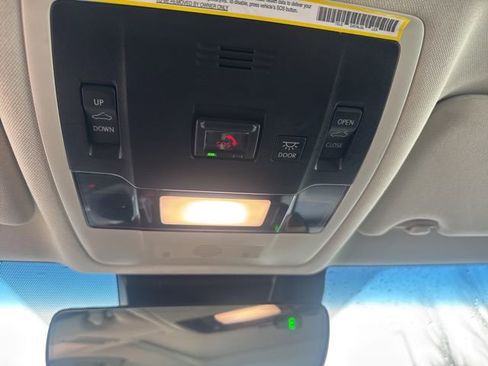 Used 2023 Lexus ES 350 w/ Premium Package image 30