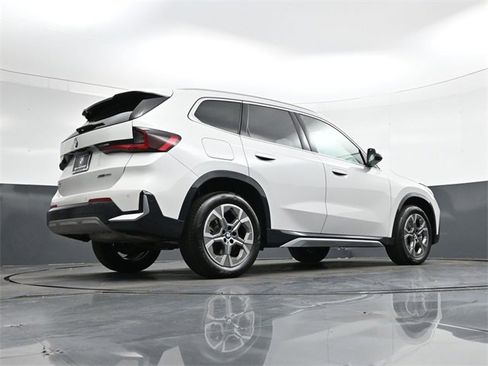 Used 2025 BMW X1 xDrive28i w/ Technology Package image 27