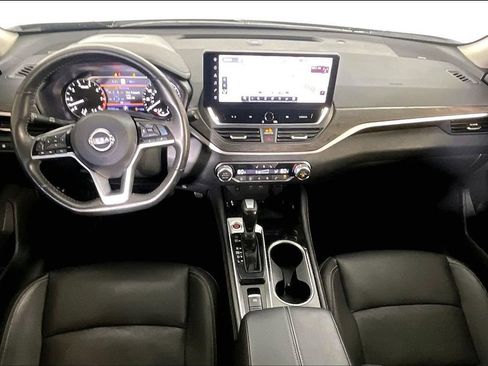 Used 2025 Nissan Altima 2.5 SL AWD/4WD image 17