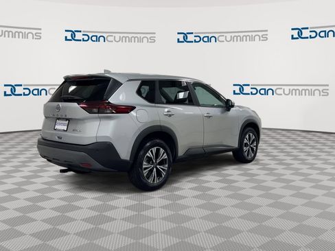 Used 2023 Nissan Rogue SV AWD/4WD image 8
