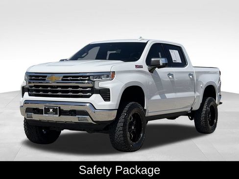 Used 2022 Chevrolet Silverado 1500 LTZ w/ LTZ Convenience Package II AWD/4WD image 5