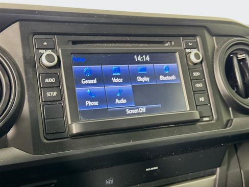 Used 2019 Toyota Tacoma SR w/ SX Package image 15