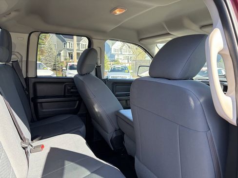 Used 2016 RAM 1500 Express AWD/4WD image 22