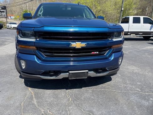Used 2017 Chevrolet Silverado 1500 LT w/ All Star Edition image 41