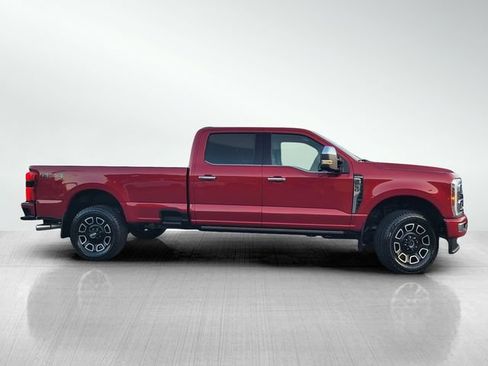 Certified 2024 Ford F250 Platinum image 3