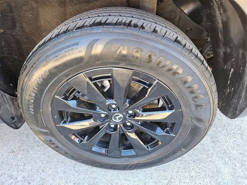 Used 2025 MAZDA CX-50 AWD 2.5 Hybrid w/ Premium Pkg image 26