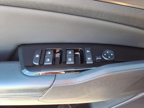 Used 2024 Kia Sportage EX AWD/4WD image 19