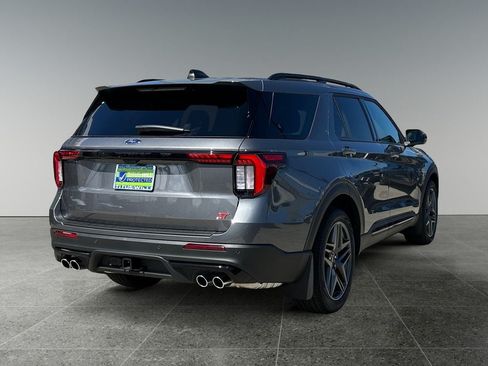 Used 2025 Ford Explorer ST AWD/4WD image 7