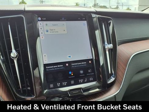 Used 2023 Volvo XC60 B5 Ultimate w/ Climate Package image 26