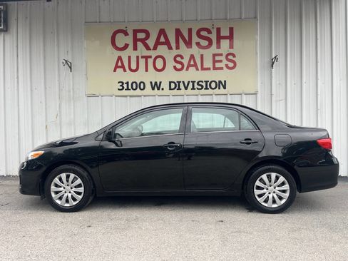 Used 2013 Toyota Corolla LE Special Edition image 3