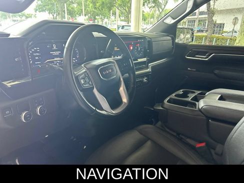 Used 2024 GMC Sierra 1500 SLT RWD image 8