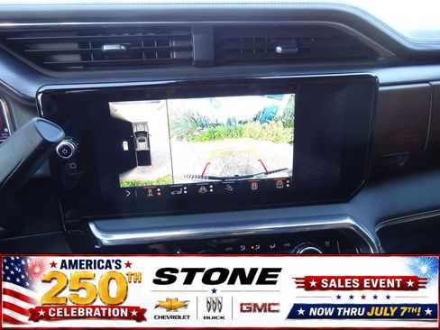 Certified 2025 GMC Sierra 2500 Denali Ultimate AWD/4WD image 30