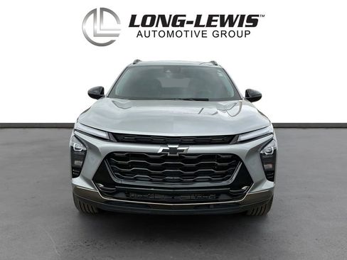 Used 2024 Chevrolet Trax ACTIV w/ Driver Confidence Package FWD image 11