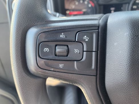 Used 2025 Chevrolet Silverado 2500 Custom image 29