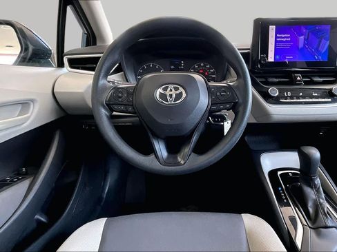 Used 2024 Toyota Corolla LE FWD image 6