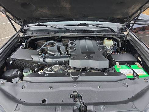 Used 2016 Toyota 4Runner Limited AWD/4WD image 41