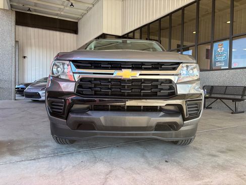 Used 2021 Chevrolet Colorado W/T w/ WT Convenience Package image 44