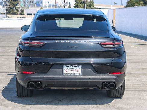 Used 2021 Porsche Cayenne Coupe AWD/4WD image 8