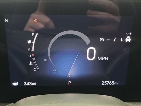 Used 2025 Buick Encore GX Preferred AWD/4WD image 18