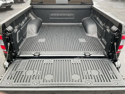 New 2026 Nissan Frontier SV w/ Tow Package image 21