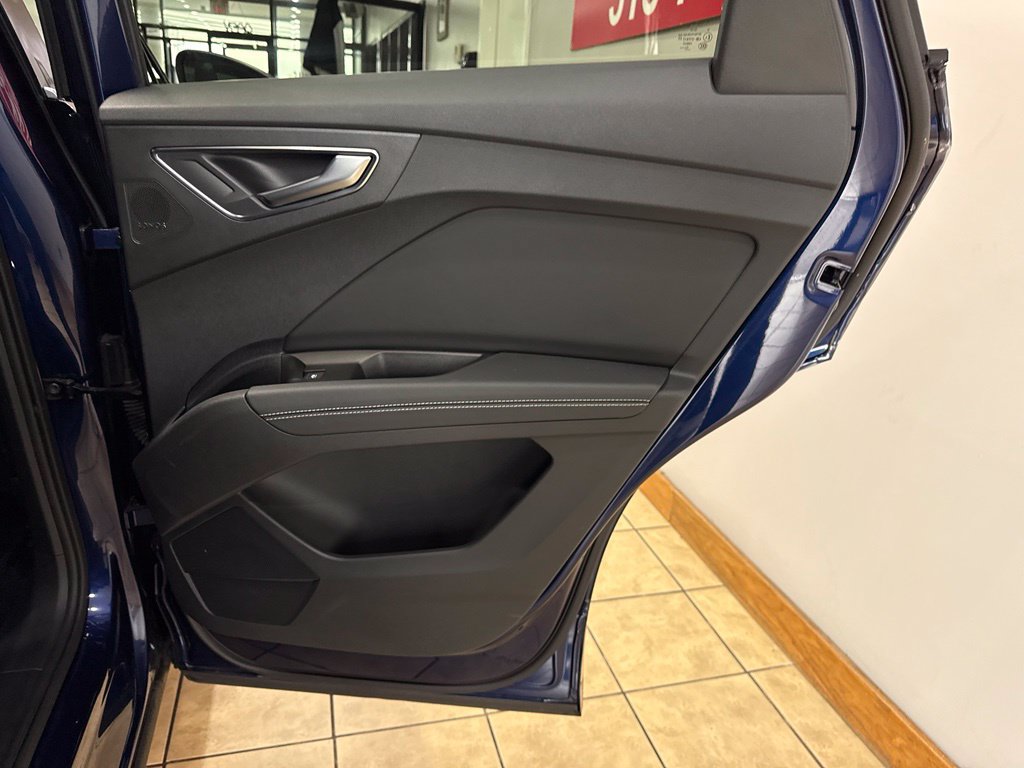 Used 2023 Audi Q4 e-tron Prestige AWD/4WD image 33