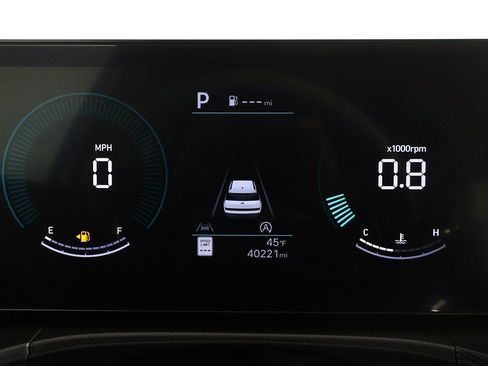 Used 2024 Hyundai Santa Fe SEL image 37