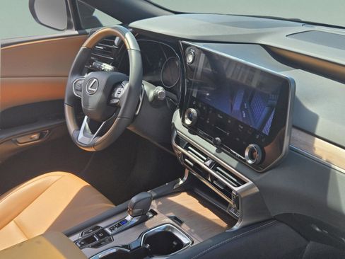 Used 2024 Lexus RX 350 Premium w/ Accessory Package (Z1) FWD image 12