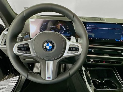 Used 2027 BMW X7 xDrive40i w/ M Sport Package AWD/4WD image 10