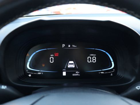 Used 2023 Hyundai Venue Limited image 22