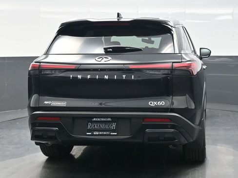 Used 2025 INFINITI QX60 Luxe w/ Vision Package image 6