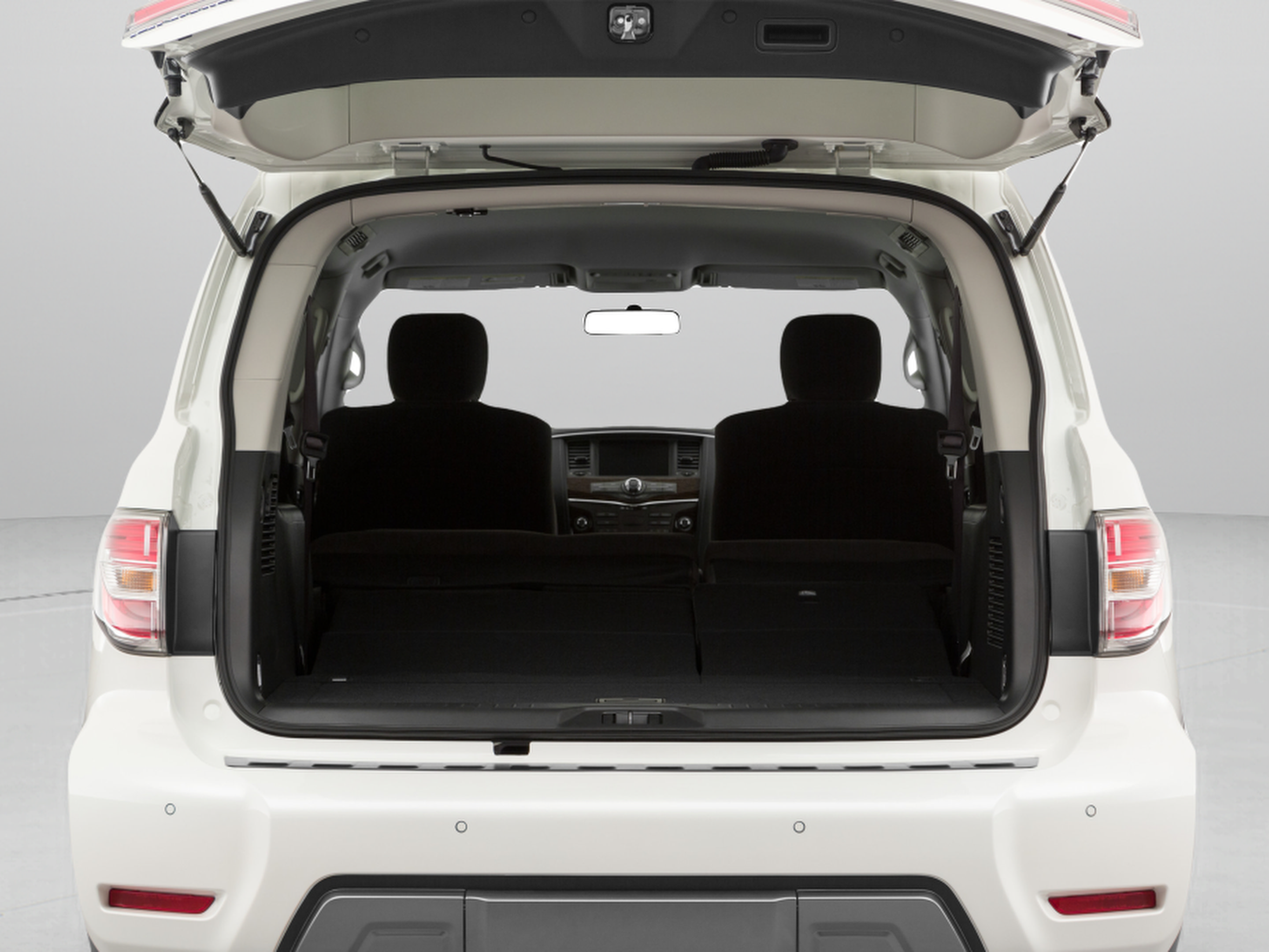 Used 2019 Nissan Armada SV w/ Driver Package RWD image 30