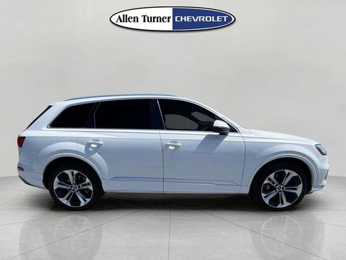 Used 2022 Audi Q7 3.0T Premium Plus AWD/4WD image 3