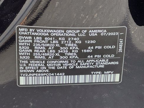 Certified 2023 Volkswagen ID.4 Pro S Plus AWD/4WD image 39