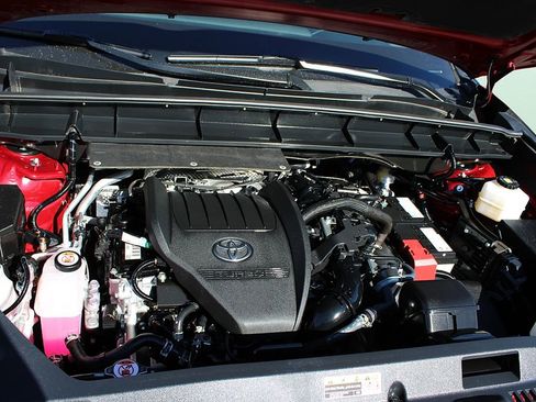 Used 2025 Toyota Highlander XSE image 26