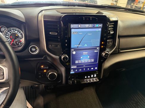 Certified 2024 RAM 2500 Big Horn w/ Sport Appearance Package image 38