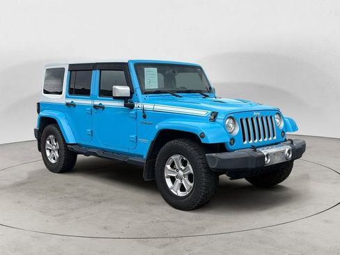 Used 2017 Jeep Wrangler Unlimited Sahara w/ Quick Order Package 24E Chief AWD/4WD image 7