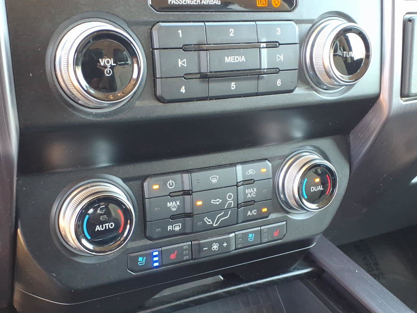 Used 2020 Ford F350 Limited AWD/4WD image 37