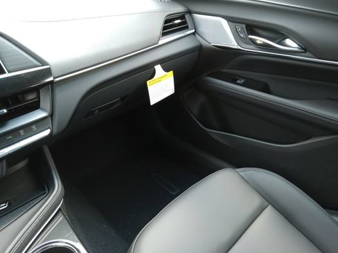 New 2026 Cadillac CT4 Luxury w/ Sun And Sound Package AWD/4WD image 19