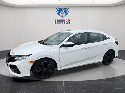 Used 2019 Honda Civic EX image 2