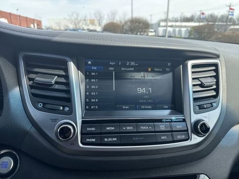 Used 2016 Hyundai Tucson Limited image 14