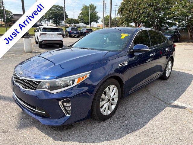 Used 2018 Kia Optima S w/ Panoramic Sunroof Package FWD image 7
