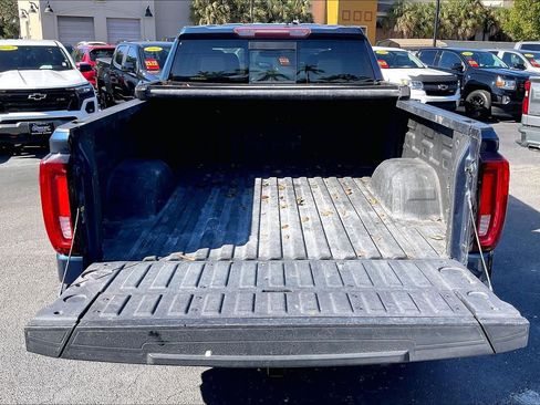 Used 2020 GMC Sierra 1500 SLT w/ SLT Premium Plus Package image 33
