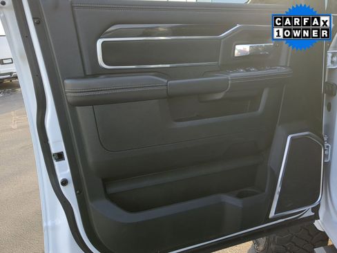 Used 2022 RAM 2500 Laramie image 10