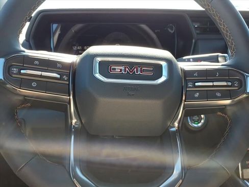 New 2026 GMC Terrain AT4 image 17