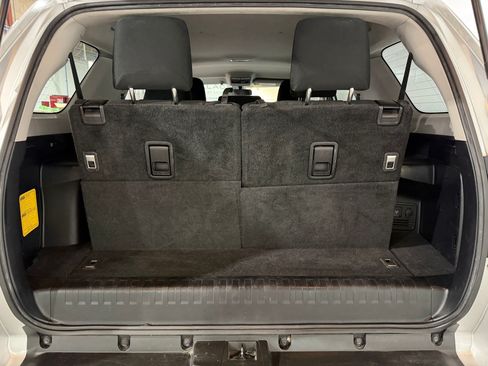 Used 2017 Toyota 4Runner SR5 RWD image 18