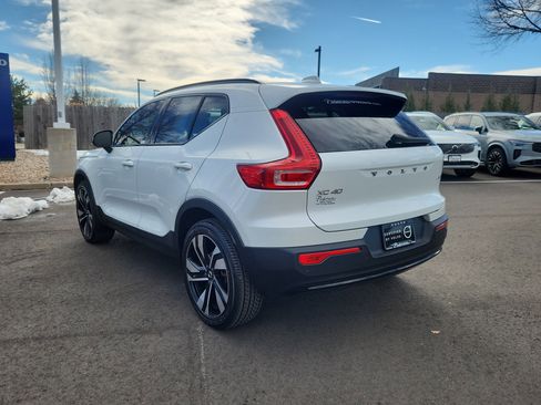 Certified 2023 Volvo XC40 B5 Plus w/ Driver Assist Package image 3