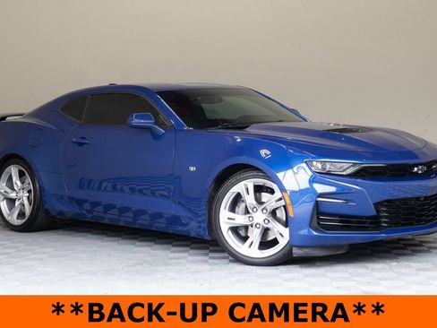 Used 2022 Chevrolet Camaro SS RWD image 2