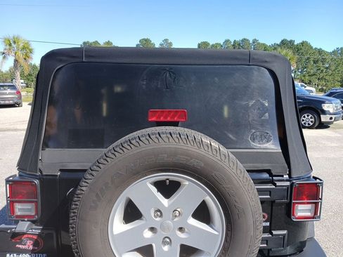 Used 2017 Jeep Wrangler Sport w/ Quick Order Package 24S image 31